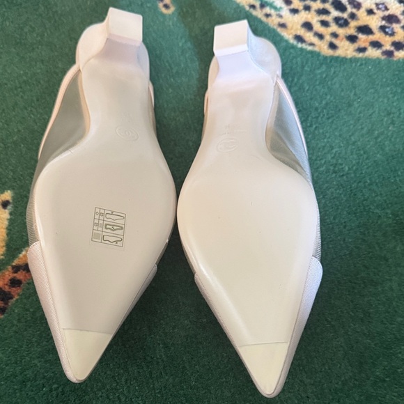 CHANEL Cream Mesh Mules - Picture 3 of 5